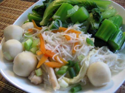 fish ball rice noodles