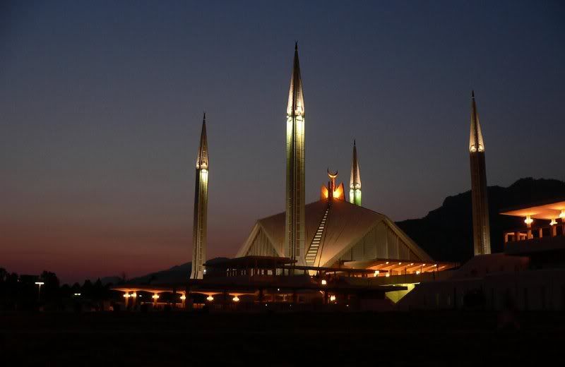 The Shah Faisal Islamabad Pakistan the largest mosques in the world