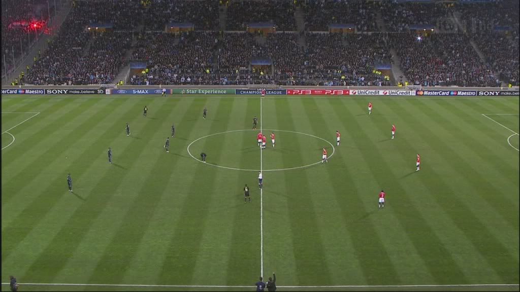 ITV1HD-UEFAChampionsLeague_Marseille_Manchester_United_FirstHalf__Rog_Release_23-02-201123-20-31.jpg
